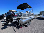 2024 Sun Tracker Party Barge 20 DLX