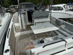 *Beneteau Flyer 9 SUNdeck $80K Off!!
