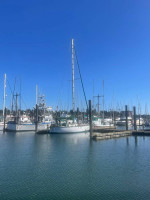32 ft Prairie Cutter Sailboat: Excellent Condition