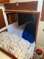 32 ft Prairie Cutter Sailboat: Excellent Condition
