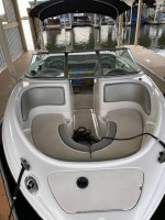 2005 SEARAY 200 sport w 5.0 V8