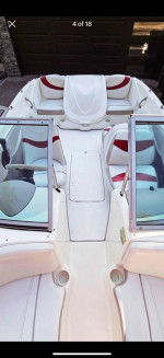 Maxum ski boat