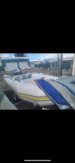 Zodiac 2005 inflatable 11ft
