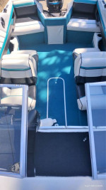 2002 Optimax on 1990 Bayliner Cuddy Cabin Boat