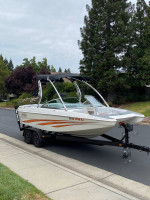 2009 MB F21 Tomcat Wakeboard Boat