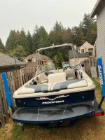 2005 Moomba Outback