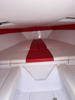 Donzi ZR 27 Boat