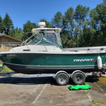 2004 trophy 2352- 24ft