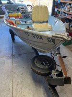 12' Klamath DLX Aluminum Boat with Trailer & 15hp Outboard Motor