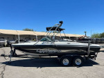 2002 Centurion Runabout 23' tandem axle trailer