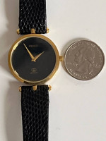 GUCCI Watch 2000M unisex gold
