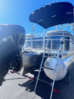 2024 Sun Tracker Party Barge 22 XP3