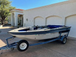 1999 Crestliner Boat - model 1750