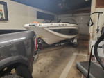 2018 LARSON 210LXH