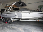 2013 SANGER 215 SURF Wake Series