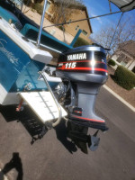 Crestliner 17 ft 1994  boat