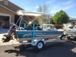 Crestliner 17 ft 1994  boat