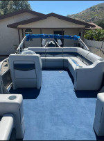 1990 Grumman Funship pontoon