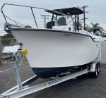 BIG SALE! 2021 THRESHER 25 CENTER CONSOLE