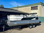 2024 *Crest Pontoon* *Classic 220 SLC 150L MERCURY *$415 M