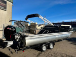 2024 *Crest Pontoon* *Classic 220 SLRC 150L Mercury *$415