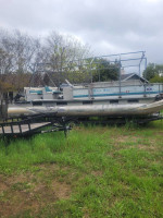 1994 SUN TRACKER PONTOON/ WALK ABOUT PARTY BARGE