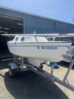 Guppy 13 Sailboat w/Trailer