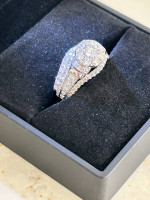 💍 Beautiful Diamond Women’s Ring Set