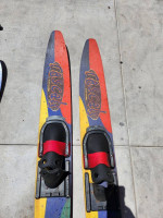 Skis + misc