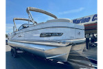 2023 Avalon 27' Catalina Elite Windshield w/ Twin 400HP Mercurys!