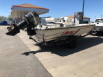 1995 Astro 21 ft center consol