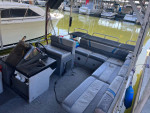 Pontoon Boat - 24ft - Sun Tracker- 90hp Johnson Outboard - Aluminum Roof