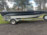 19’ Smokercraft Osprey Deluxe