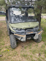 2016 can-Am defender 800