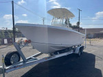 BIG SALE! NEW 2023 SAILFISH 220 CENTER CONSOLE