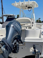 BIG SALE! NEW 2023 SAILFISH 220 CENTER CONSOLE