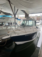 2006 SeaSwirl Striper 2601 Outboard with low hours