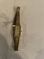 Citizens Quarts Womens Gold on Gold Watch Beautiful Slim Elegant