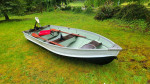 12' Aluminum StarCraft boat with 34lb thrust MinnKota Electric Motor