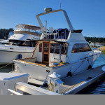 37' Egg Harbor sport fisher