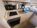 SELLER WANTS OUT! 2001 CRUISERS YACHTS 3075! SLIP TRANSFERABLE!