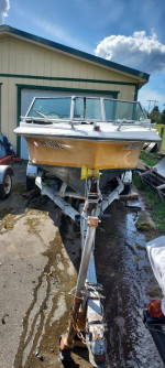 1977 Beachcraft w/trailer