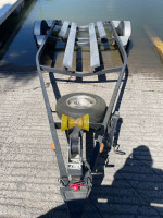 2000 18 foot TRITON BASS BOAT TR186