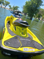 15' Sea-Doo RXT-X 260hp + Trailer