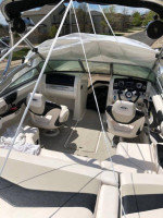 09 Chaparral 216 SSI 21 1/2 Ft Chaparral Boat