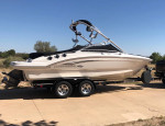 09 Chaparral 216 SSI 21 1/2 Ft Chaparral Boat
