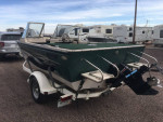 18 FT Aluminum 2001 Crestliner Super Hawk