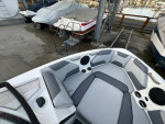 2022 Malibu 22 LSV
