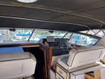 Sea Ray 390 Express Cruiser