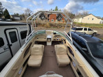 Searay 210 boat